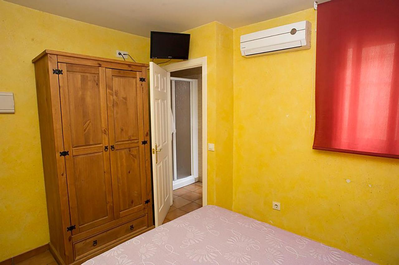 Hostal Velarde Talavera de la Reina Exterior foto